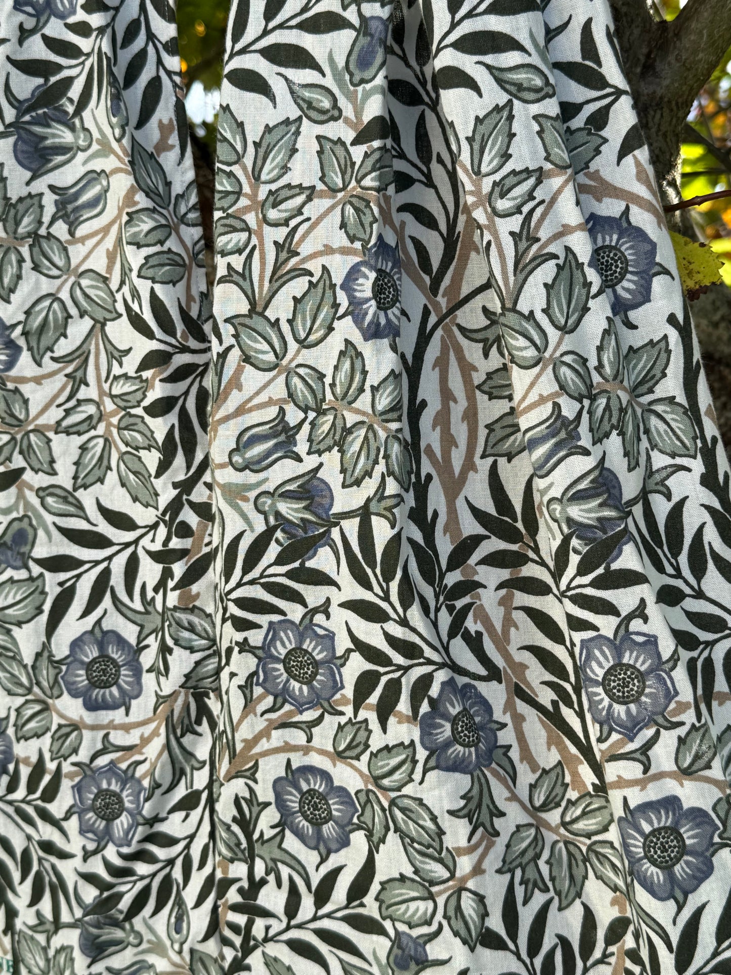 Totebag grønn og blå blomster